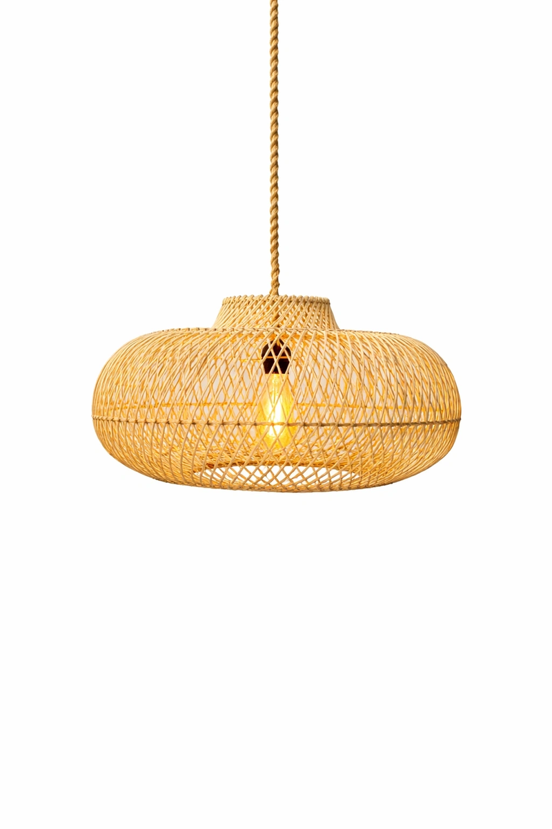Solin Rattan Avize